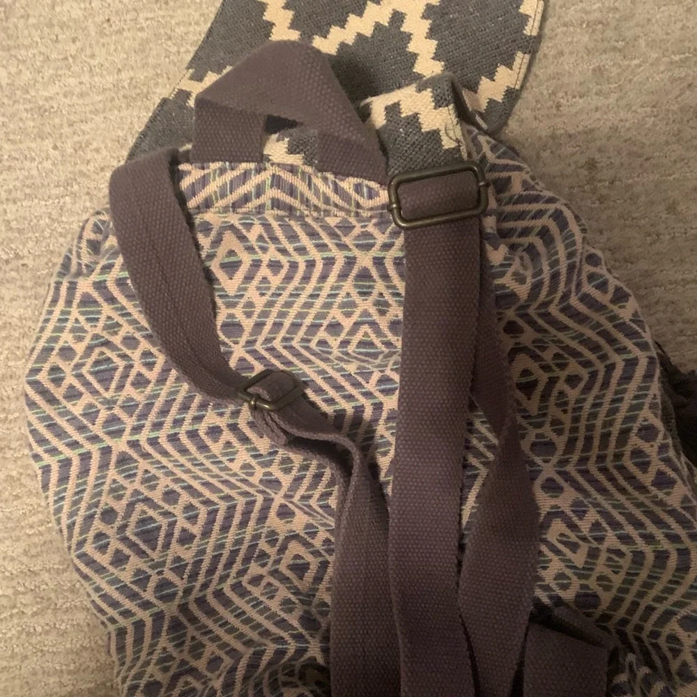 Geometric Patterned Backpack - Picture 3 of 7